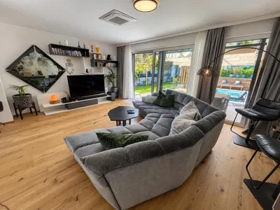 5-Zimmer-Haus kaufen in Wien – 242 m², € 1.495.000 – Bild 3 von 51