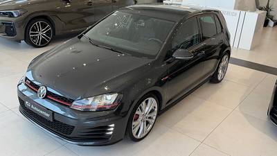 VW Golf GTI 2,0 TSI DSG Performance