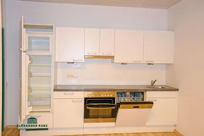 9-Zimmer-Gewerbeimmobilie mieten in Salzburg Stadt – 261 m², € 3.209 – Bild 3 von 4