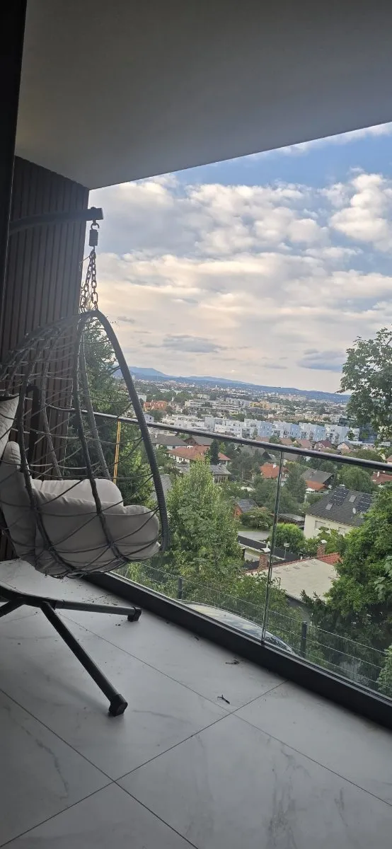 Luxus Villa in Traumlage - Ansicht 2