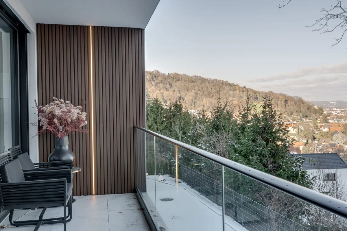 Luxus Villa in Traumlage - Ansicht 3