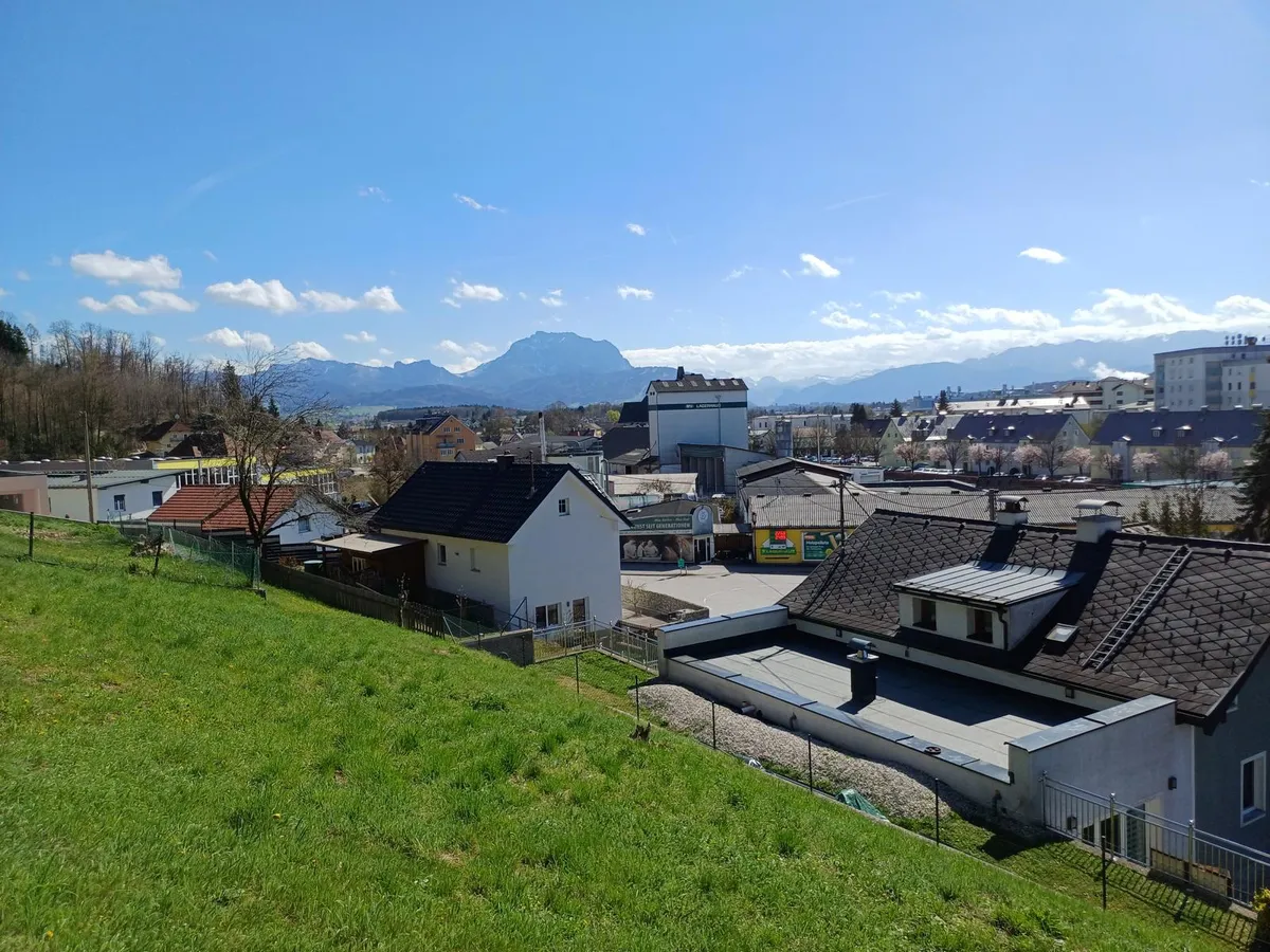 Sonnige Hanglage mit schönem Gebirgs- und Fernblick! – pohled 2
