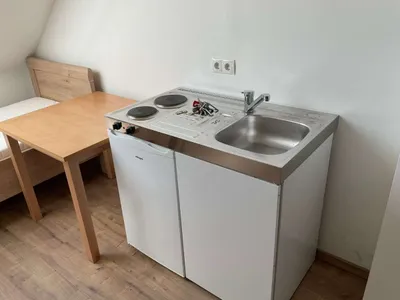 1-Zimmer-Wohnung mieten in Graz – 13 m², € 350 – Bild 2 von 4