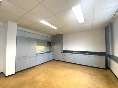 Gewerbeimmobilie mieten in Wien – 1 439 m², € 9 – Bild 10 von 18