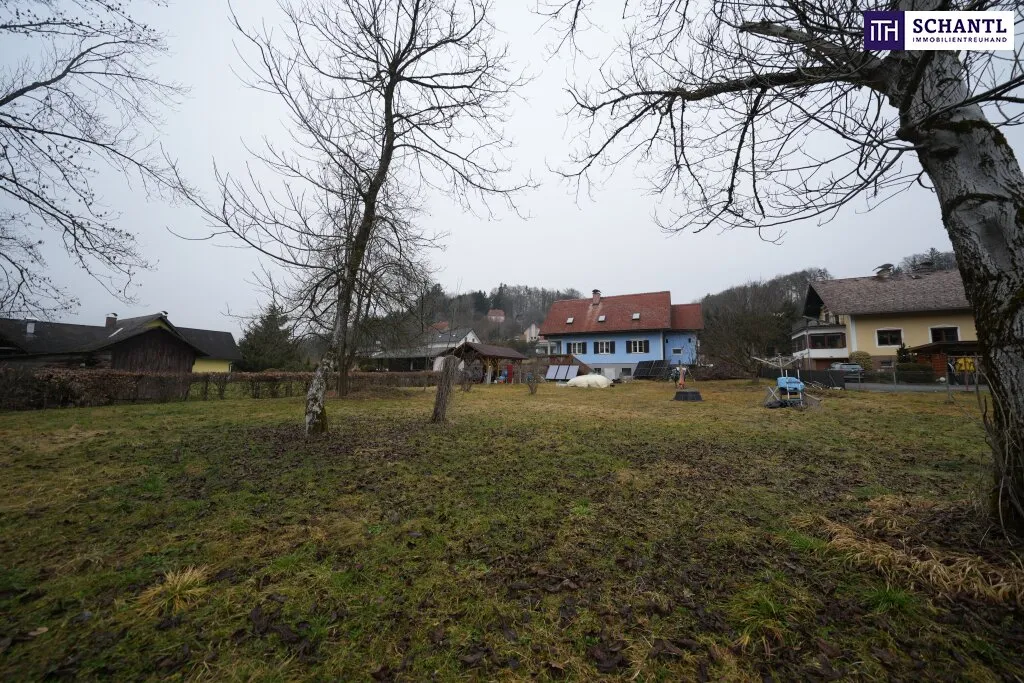 Preisreduziert: Sanierungsbedürftiges Einfamilienhaus mit großem Entwicklungspotenzial auf 1.649 m² Grundstück! - View 3