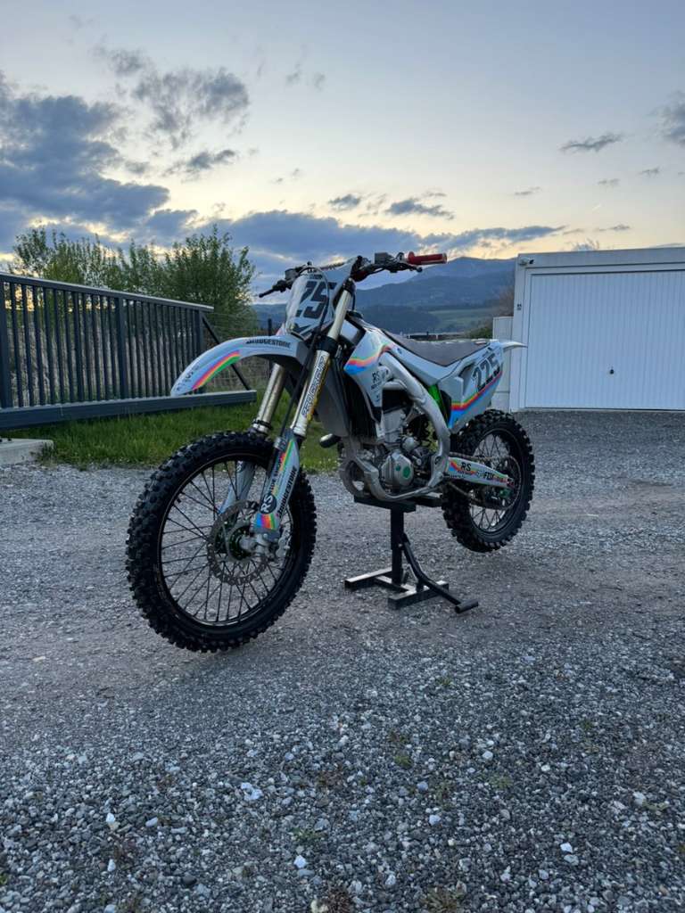 Kawasaki KX 450 Motocross