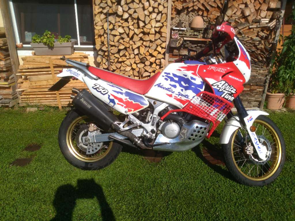 Honda XR V 750 Africa Twin RD07 Tourer