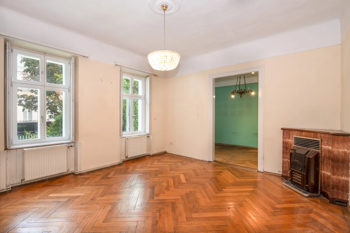 Ein Haus mit Geschichte - Altbaucharme, Naturgarten und vielfältige Möglichkeiten - Ansicht 2