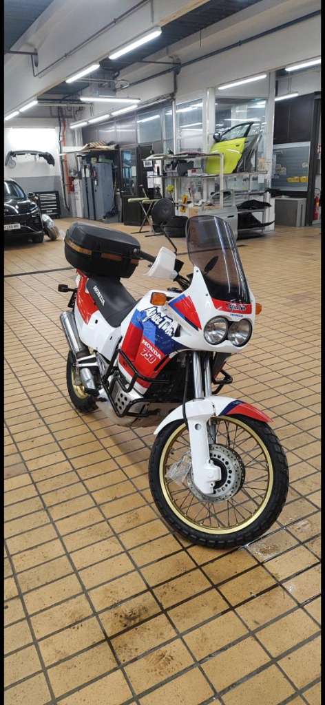Honda XRV Africa Twin RD04 Tourer