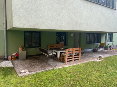 Helle, zentrale Einzimmerwohnung mit Gemeinschaftsgarten – Bild 2