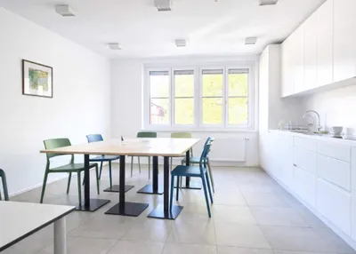 Gewerbeimmobilie mieten in Wien – 307 m², € 28 – Bild 1 von 12