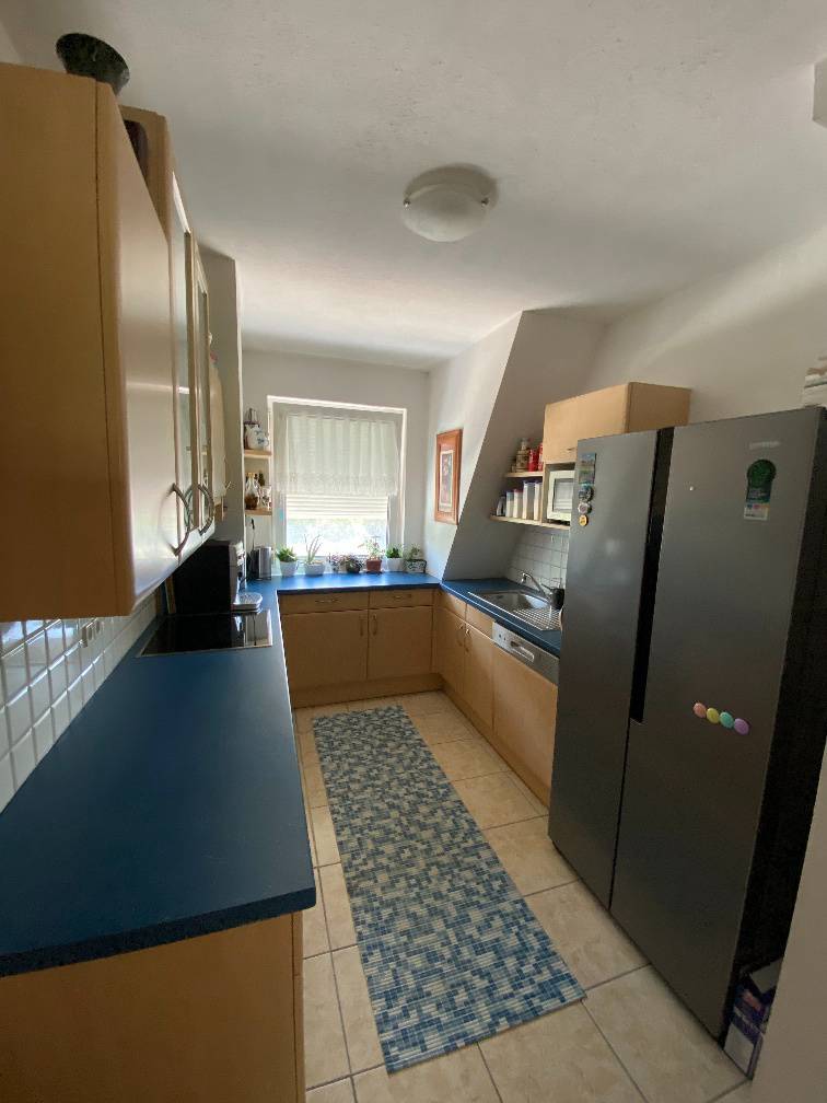 Helle 71 m² Wohnung mit Einbaumöbel, Parkplatz und Nähe S1 - ohne Maklerprovision - View 3