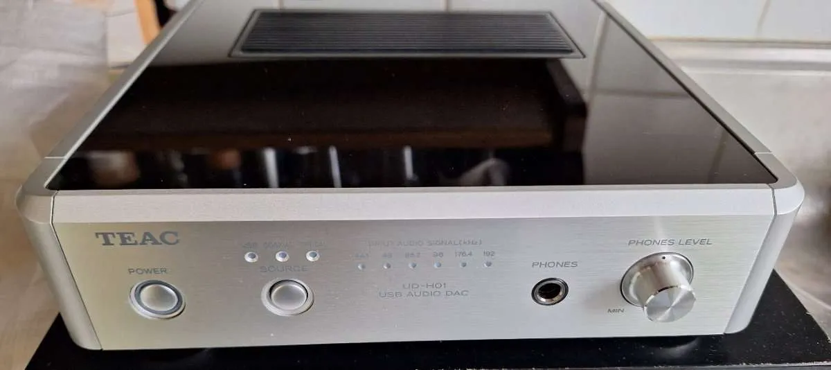 Used Teac UD-H01 D/A Converters for Sale | HifiShark.com