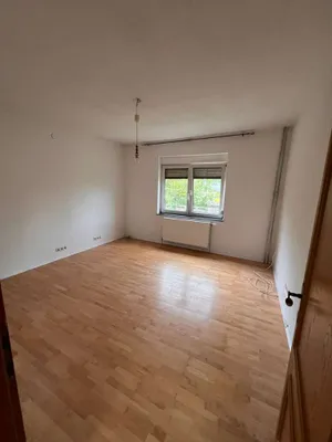 4-Zimmer-Gewerbeimmobilie mieten in Sankt Pölten Land – 125 m², € 1.050 – Bild 17 von 18