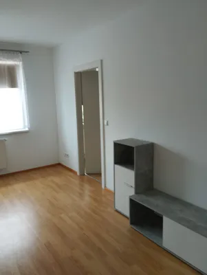 2-Zimmer-Wohnung mieten in Baden – 51 m², € 614 – Bild 18 von 26