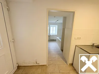 11-Zimmer-Haus kaufen in Gmunden – 260 m², € 350.000 – Bild 10 von 16