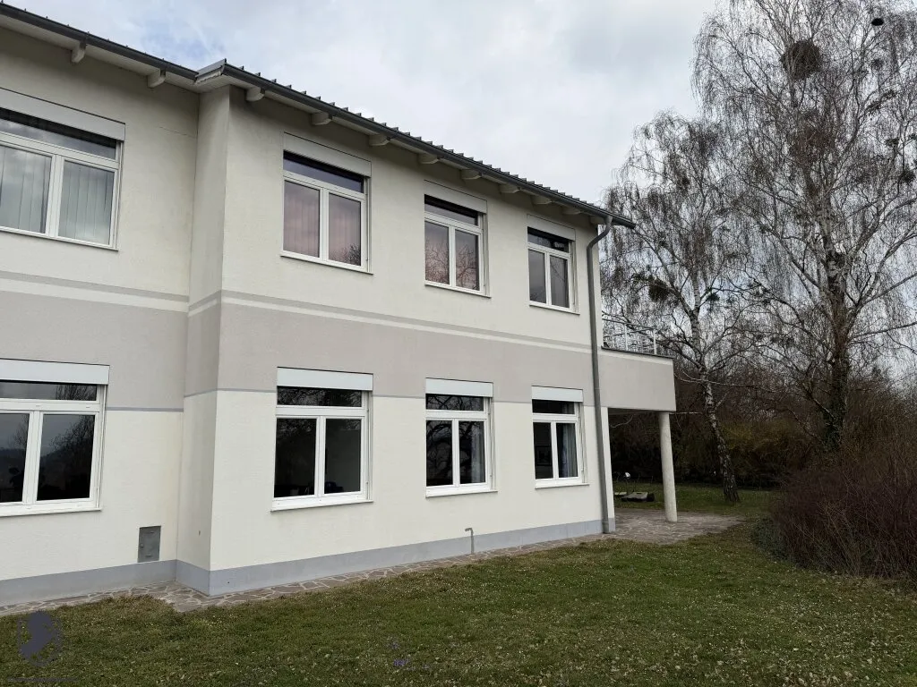 Bürogebäude nahe Haubiversum - Top-Standort mit Entwicklungspotenzial & Ötscherblick - Ansicht 2