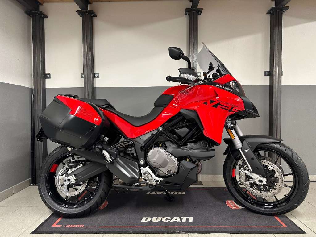 Ducati Multistrada V2 S Travel Tourer