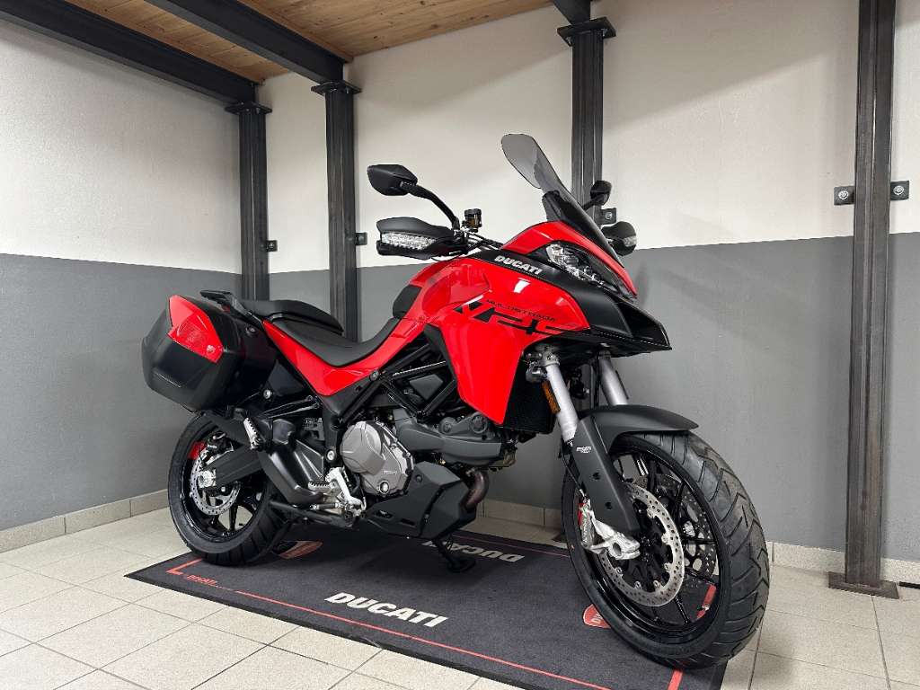 Ducati Multistrada V2 S Travel Tourer