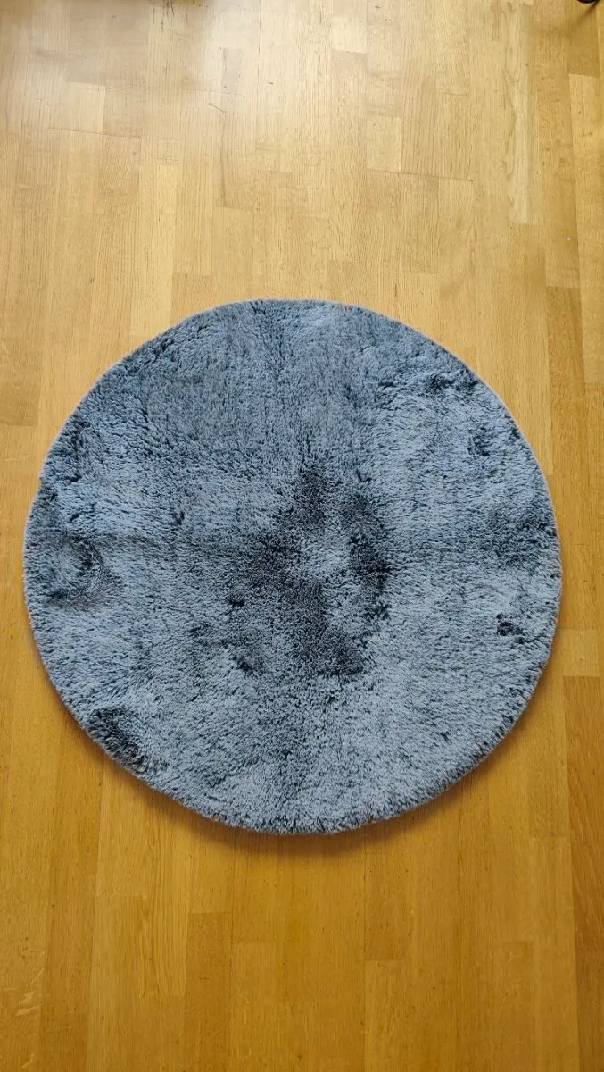 IKEA Teppich / grau / rund 80 cm, € 29,- (1220 Wien)