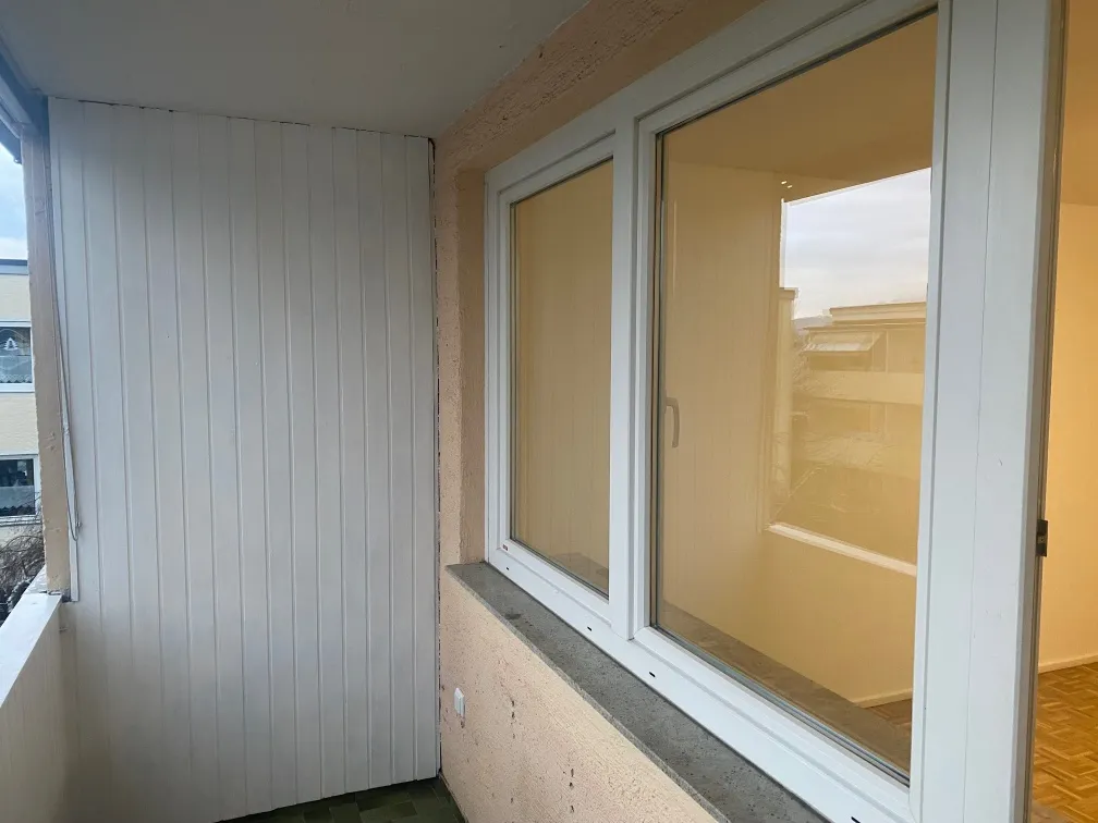 PRIVAT "Leopoldskron super nette 3 Zimmer Wohnung mit Balkon" und Weltklasse Ausblick auf die Festung! - Ansicht 3