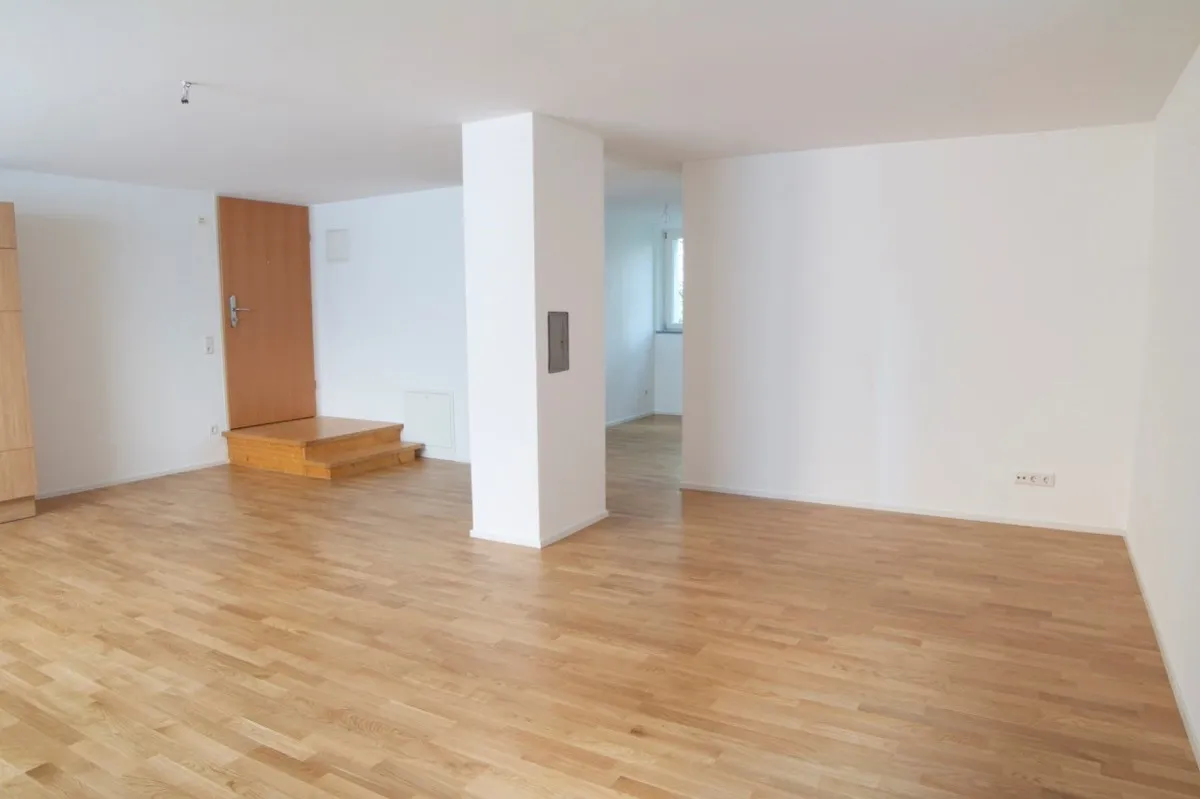 Besondere 2-Zimmer-Wohnung in Bregenz / Vorkloster - Widok 3