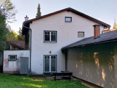 Haus kaufen in Neunkirchen – 230 m², € 333.000 – Bild 4 von 15