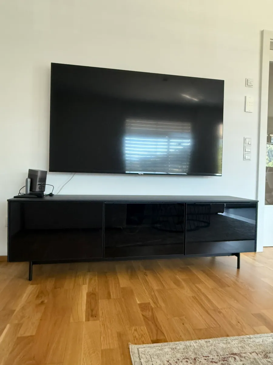 Lowboard besta Ikea, € 150,- (6800 Feldkirch)