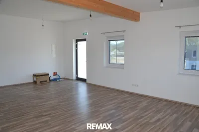 1-Zimmer-Gewerbeimmobilie mieten in Krems Land – 60 m², € 680 – Bild 4 von 8