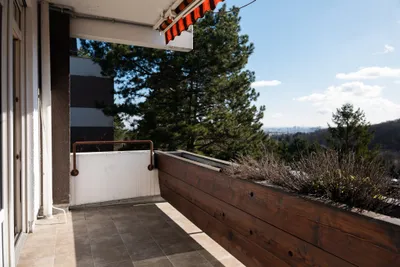 Hochwertiger Erstbezug mit Balkon, Grün- und Wienblick in Pötzleinsdorf – Bild 2