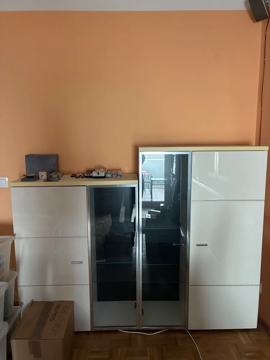 Kommode weiß Hochglanz, € 80,- (1050 Wien)