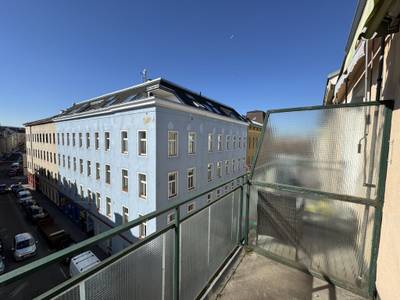 UNBEFRISTETE 1 ZIMMER + BALKON NAHE MEIDLINGER MARKT UND U6 – Bild 3