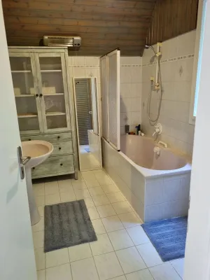 4-Zimmer-Haus mieten in Neunkirchen – 135 m², € 1.390 – Bild 18 von 22