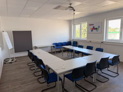 Gewerbeimmobilie mieten in Sankt Pölten – 128 m², € 1.428 – Bild 2 von 12