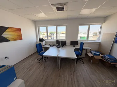 Gewerbeimmobilie mieten in Sankt Pölten – 128 m², € 1.428