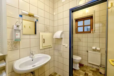 5-Zimmer-Gewerbeimmobilie mieten in Oberpullendorf – 109 m², € 498 – Bild 9 von 10