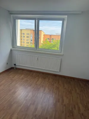 1-Zimmer-Wohnung kaufen in Wels – 50 m², € 130.000 – Bild 2 von 9