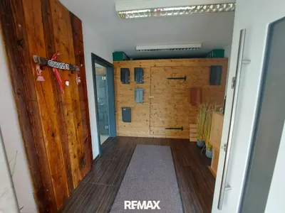 Gewerbeimmobilie mieten in Ried im Innkreis – 126 m², € 990 – Bild 5 von 17