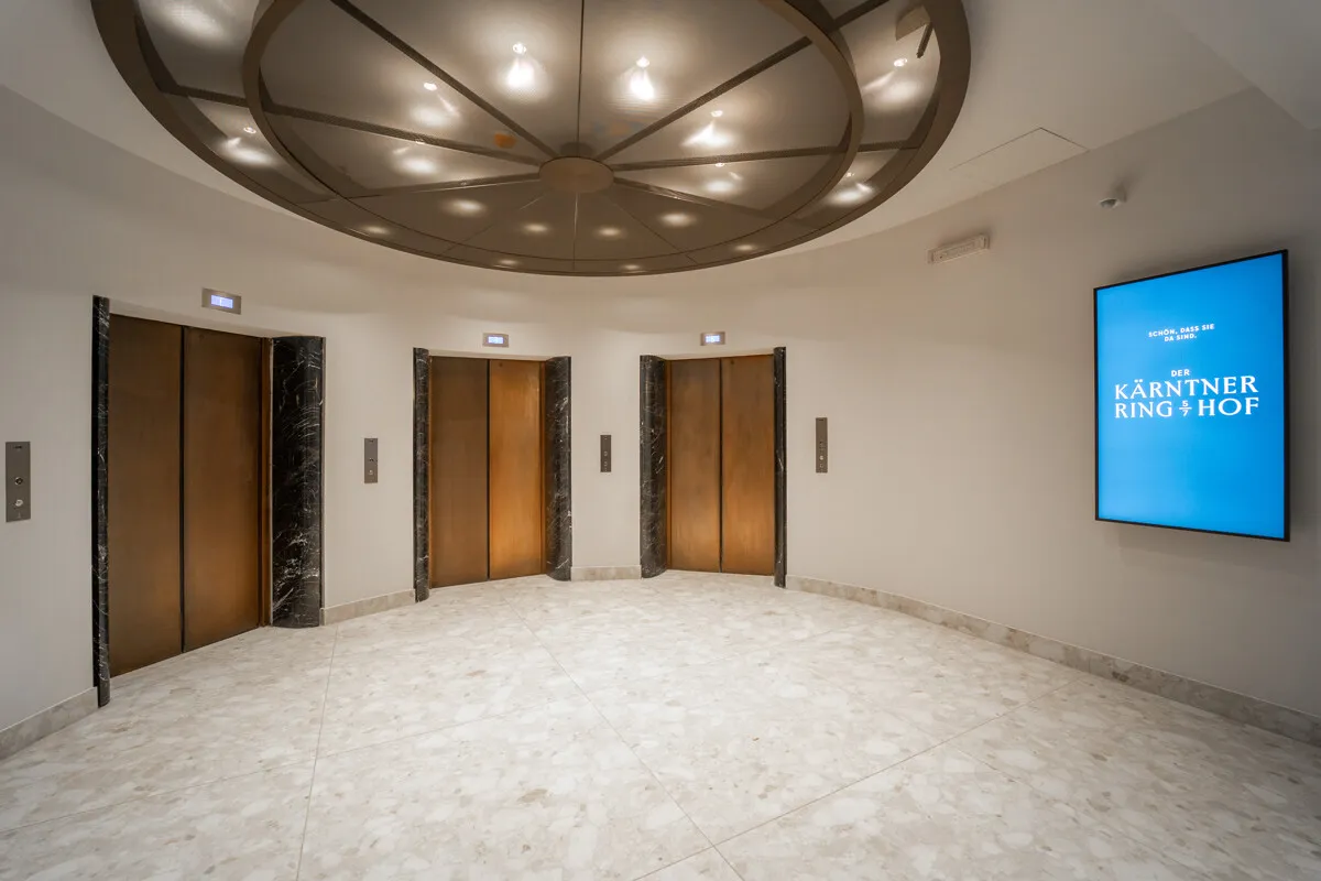 Erstbezug - High-Class Bürofläche im Kärntnerringhof mit Blick auf den Ring zu mieten - Vaizdas 2