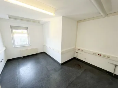 Gewerbeimmobilie mieten in Südoststeiermark – 242 m², € 10 – Bild 6 von 9