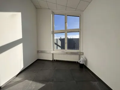 6-Zimmer-Gewerbeimmobilie mieten in Graz-Umgebung – 191 m², € 1.710 – Bild 9 von 13