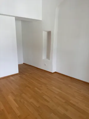 2-Zimmer-Wohnung mieten in Krems Land – 45,58 m², € 832 – Bild 2 von 8