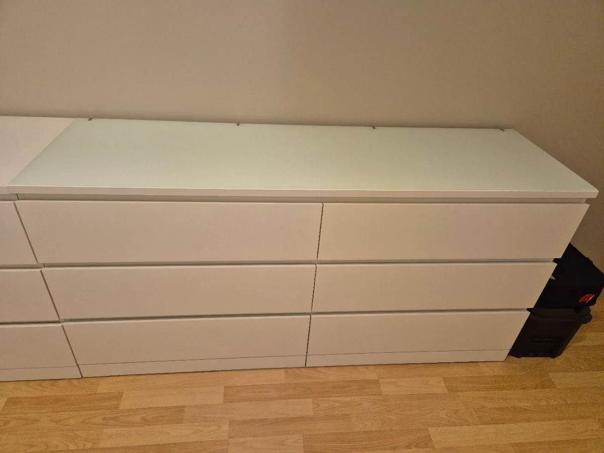 IKEA Malm Glasplatte 160x48 transparent, € 15,- (8054 Graz)