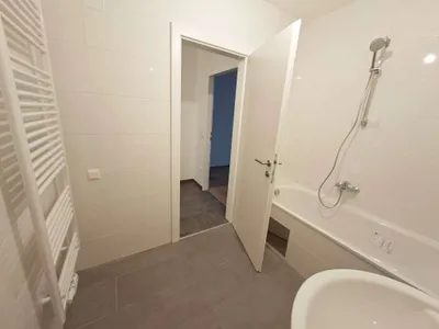 3-Zimmer-Wohnung mieten in Bruck an der Leitha – 86,85 m², € 800 – Bild 16 von 19