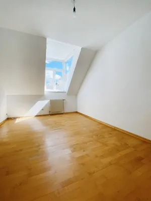 Wohnung mieten in Baden – 106 m², € 1.591 – Bild 3 von 11