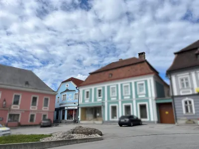 Gewerbeimmobilie kaufen in Zwettl – 300 m², € 205.000