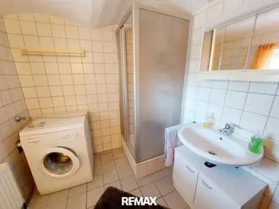 6-Zimmer-Haus kaufen in Ried im Innkreis – 163 m², € 110.000 – Bild 12 von 27