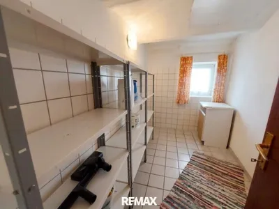 6-Zimmer-Haus kaufen in Ried im Innkreis – 163 m², € 110.000 – Bild 13 von 27
