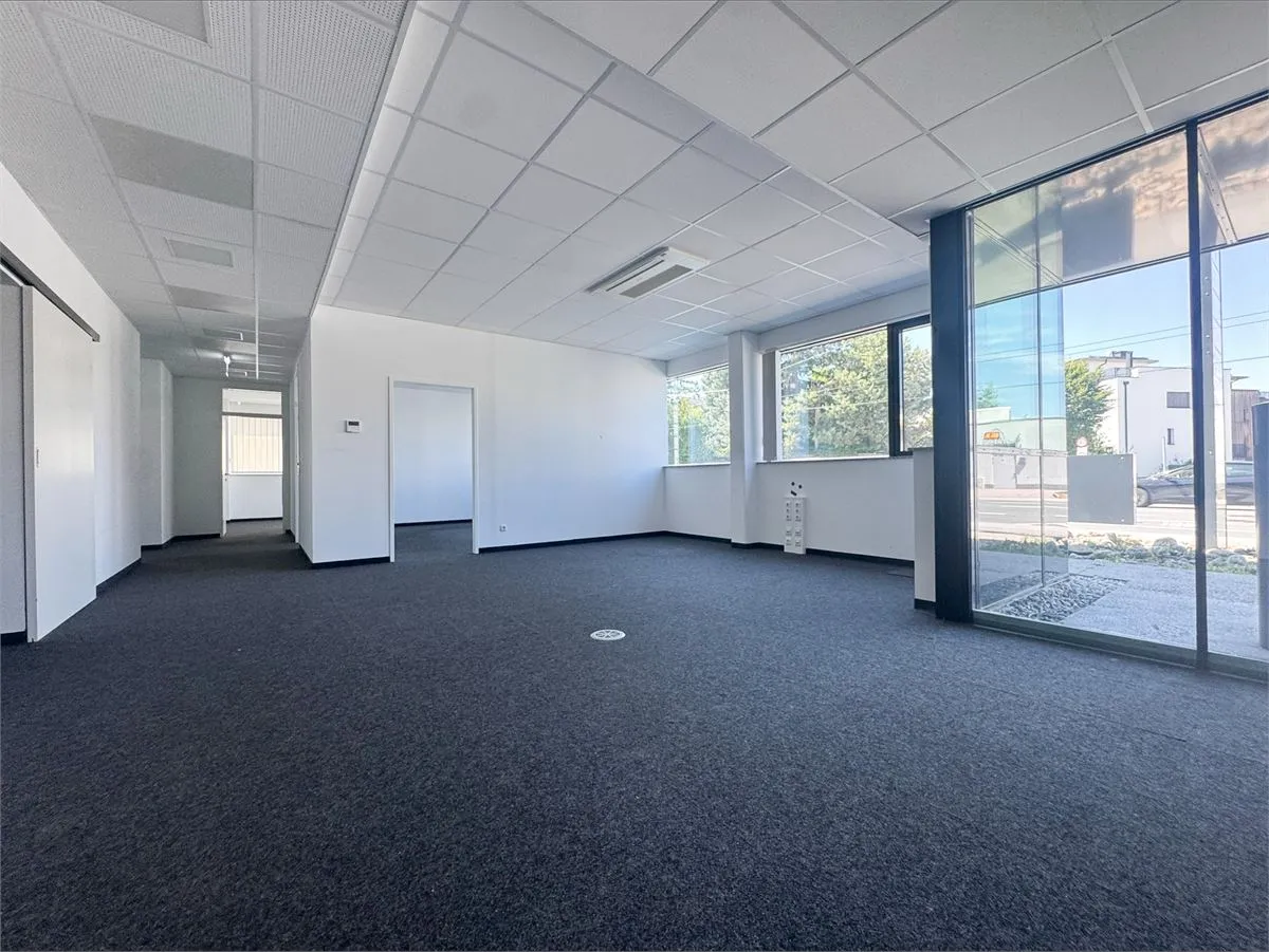 In Bestlage! top Büroflächen in der Innsbrucker Bundesstraße nächst Flughafen Salzburg Stadt - Ansicht 2