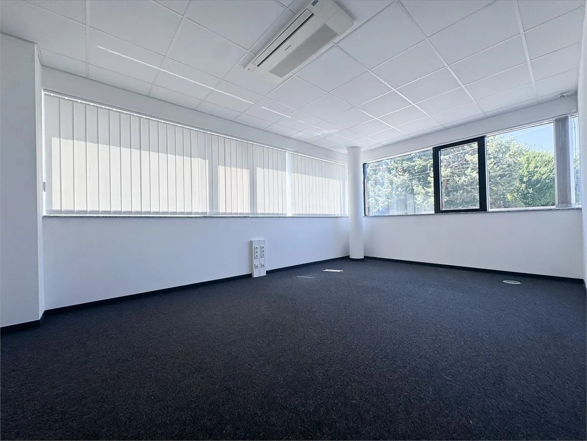 In Bestlage! top Büroflächen in der Innsbrucker Bundesstraße nächst Flughafen Salzburg Stadt - Ansicht 3